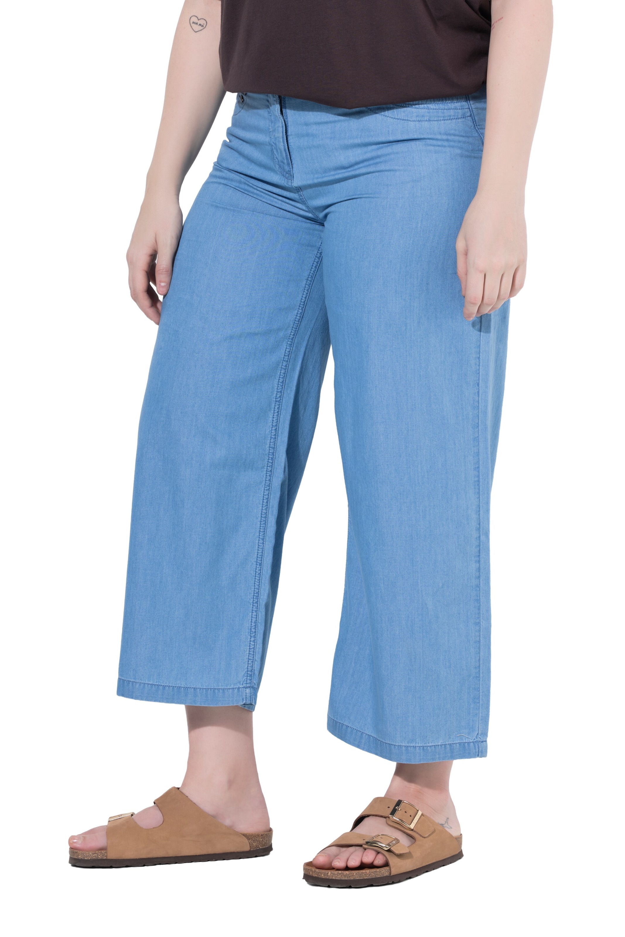 Ulla Popken Regular Jeans in Blauw: voorkant