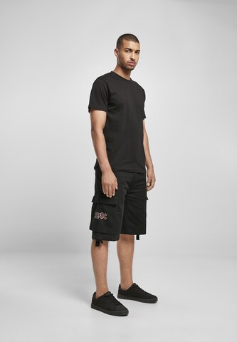 Merchcode Regular Shorts in Schwarz