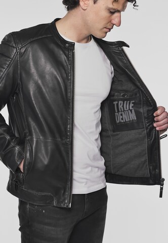MUSTANG Between-Season Jacket in Grey