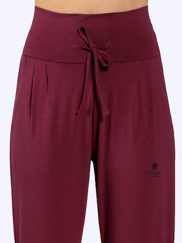 Magadi Regular Sporthose 'Francis'‌‌‌‌‌‌‌ in Rot