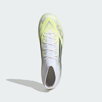 Chaussure de foot 'F50 Sparkfusion Pro' ADIDAS PERFORMANCE en blanc