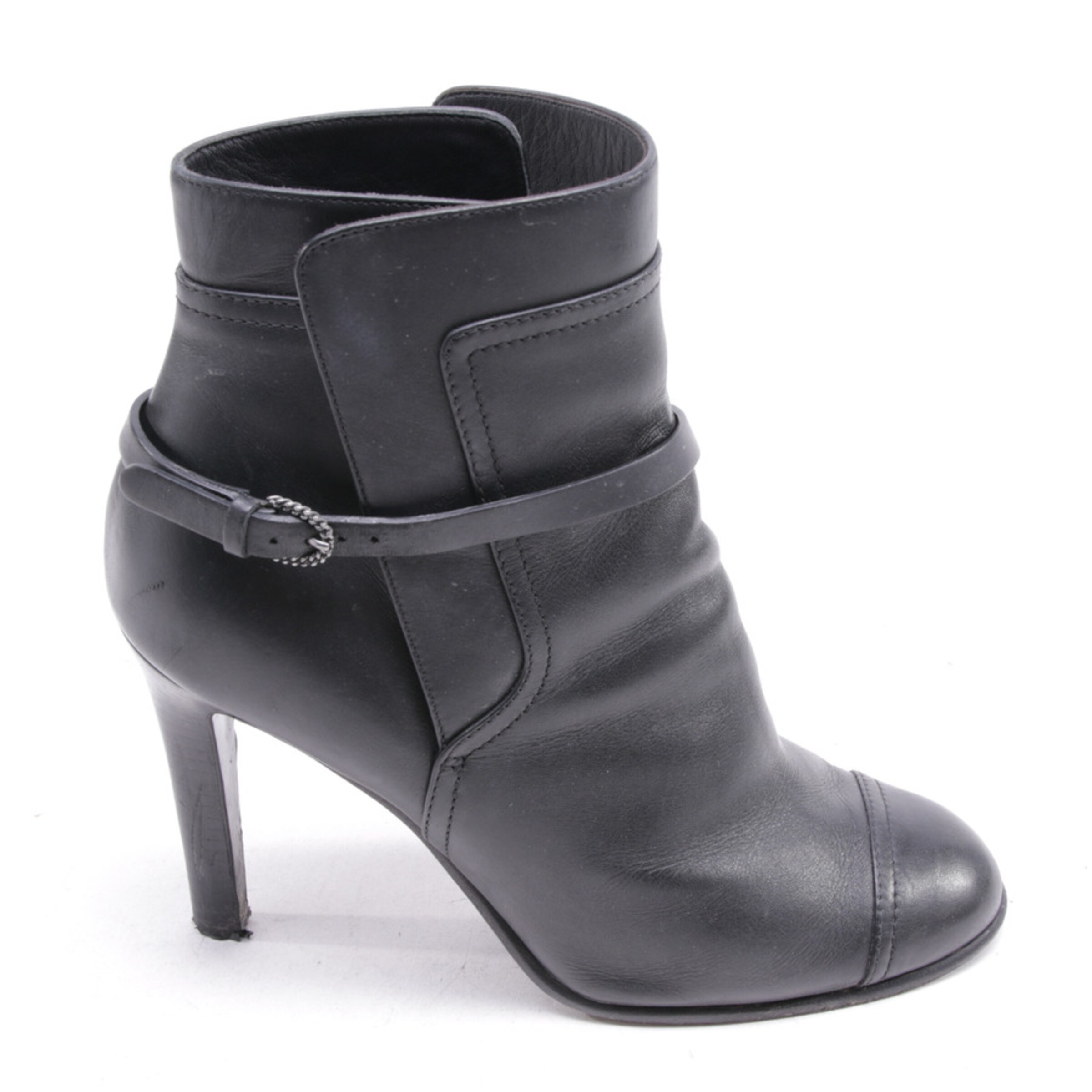 CHANEL Stiefeletten 40 in Schwarz: Vorderseite