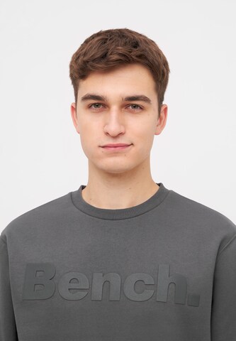 BENCH Sweatshirt in Grau