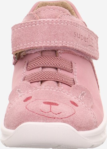 Chaussure basse 'BREEZE' SUPERFIT en rose