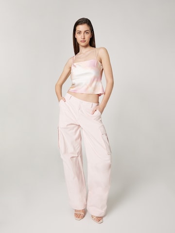 Top 'Mira' di LENI KLUM x ABOUT YOU in rosa