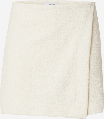 ABOUT YOU Hame 'Levke' värissä valkoinen: etupuoli