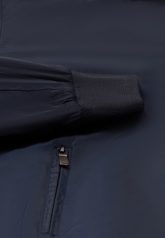 Mozzaar Between-Season Jacket in Blue