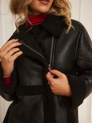 Guido Maria Kretschmer Women Between-Seasons Coat 'Admira' in Black