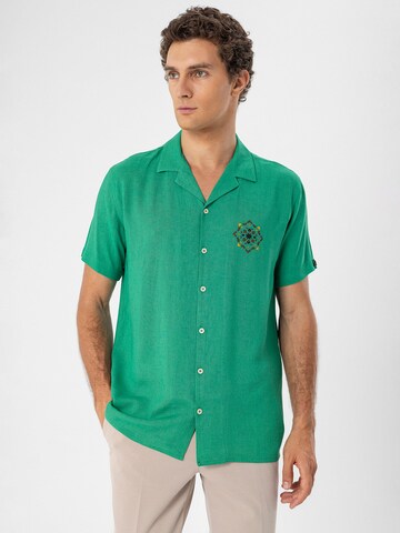 Antioch Regular fit Overhemd in Groen: voorkant