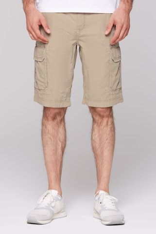 CAMP DAVID Regular Cargo Pants in Beige: front