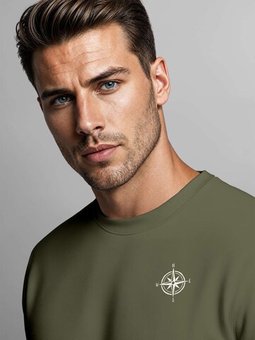 Neverless Sweatshirt 'Kompass' in Green
