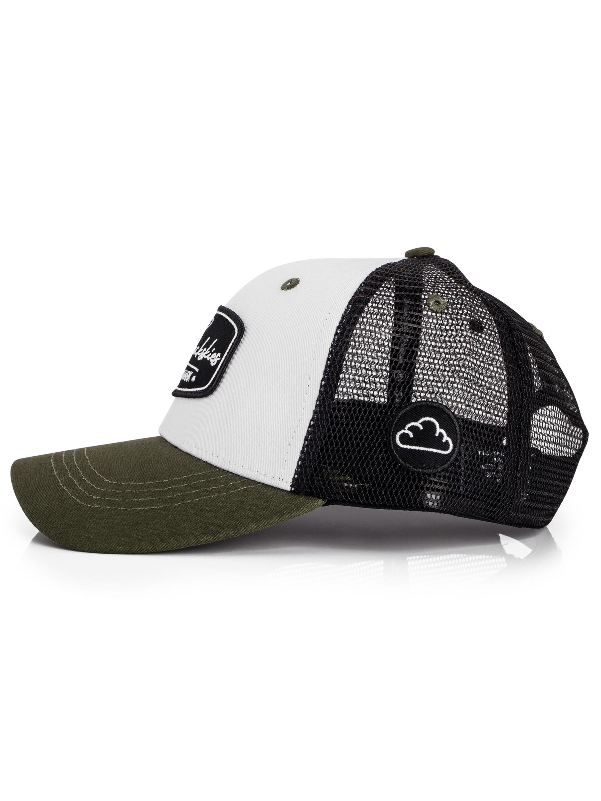 Blackskies Cap 'Race' in Green