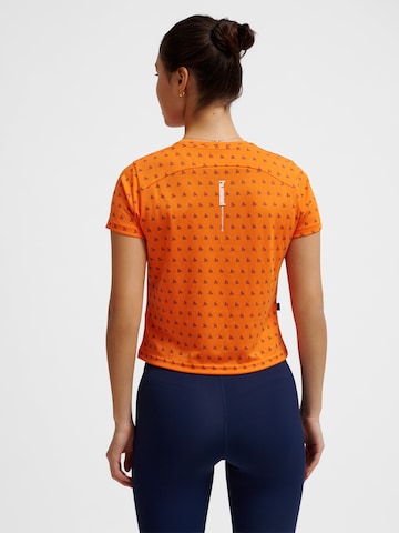 T-shirt fonctionnel Hummel en orange