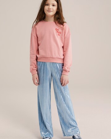 WE Fashion Sweatshirt in Orange