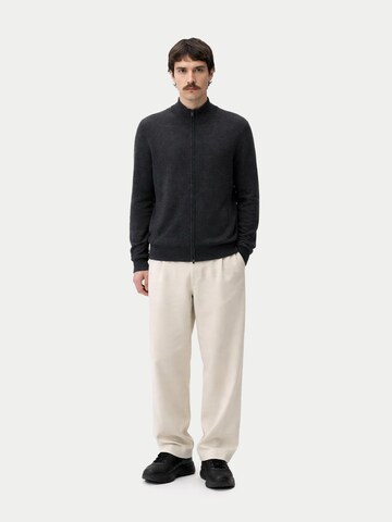 GOBI Cashmere Kardigan 'Men's Essential Full-Zip Cashmere Cardigan' – šedá