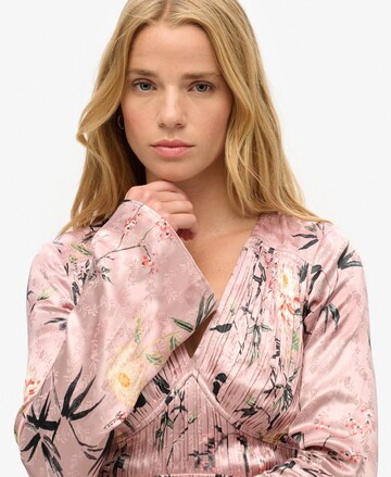 Superdry Kleid in Pink