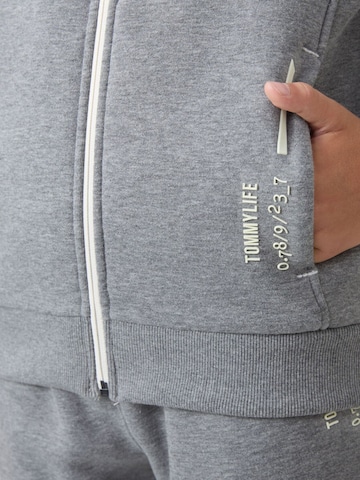 Tommy Life Trainingspak 'TOMMY Kinder Sport-Set' in Gemengde kleuren