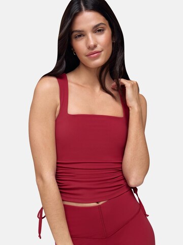 Osia Top in Red: front