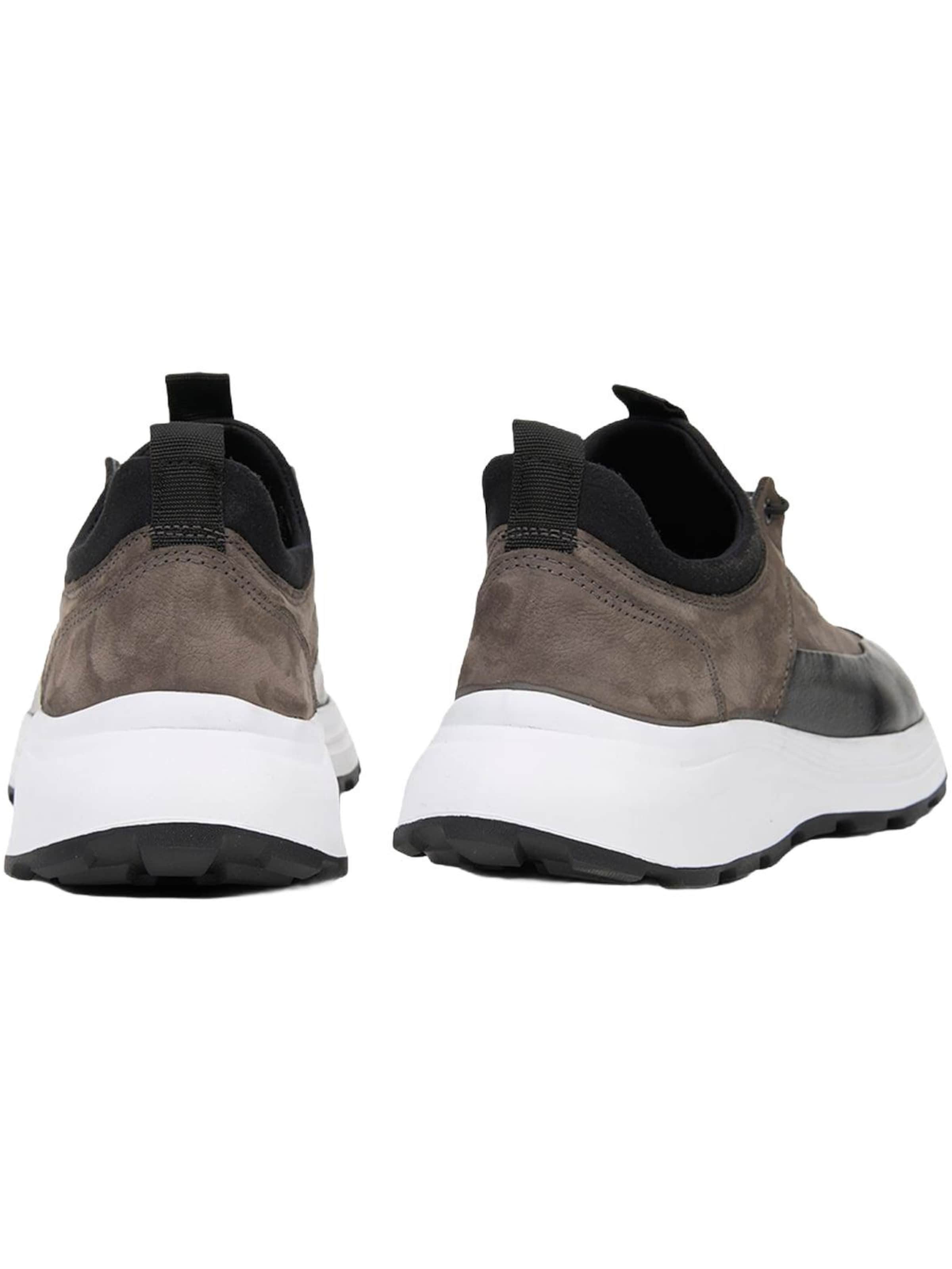 Desa Slip-on 'Sneaker' in Grey