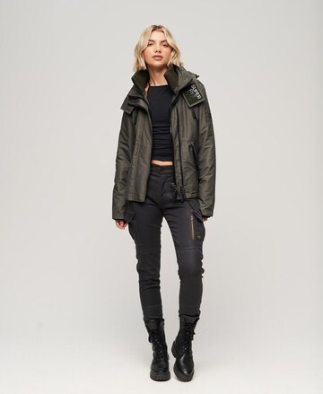 Veste mi-saison 'Mountain SD' Superdry en vert