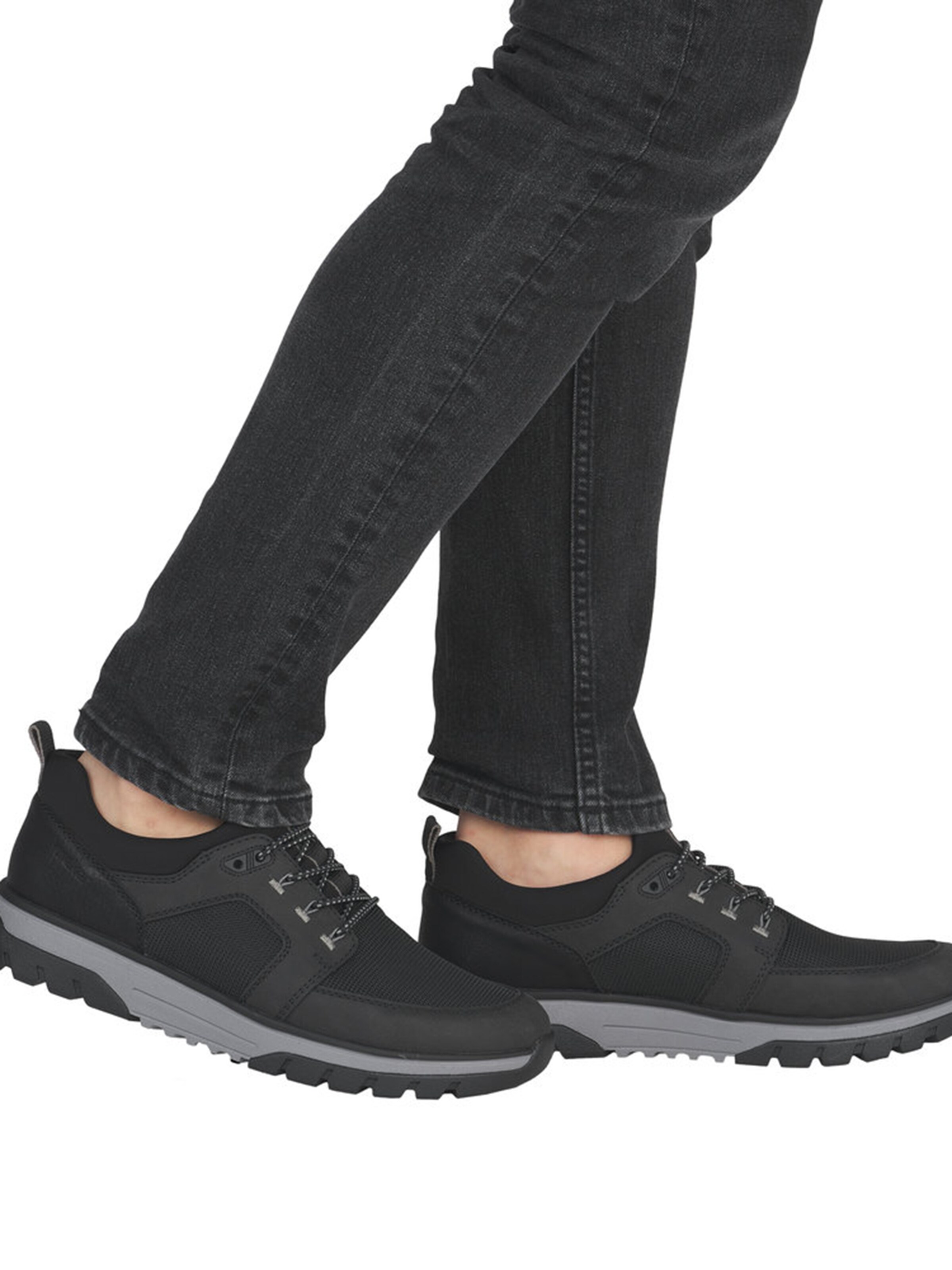 Rieker Σνίκερ χαμηλό σε μαύρο