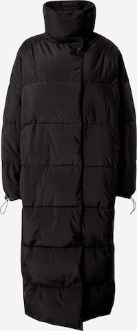 Won Hundred Winter coat in Black: front