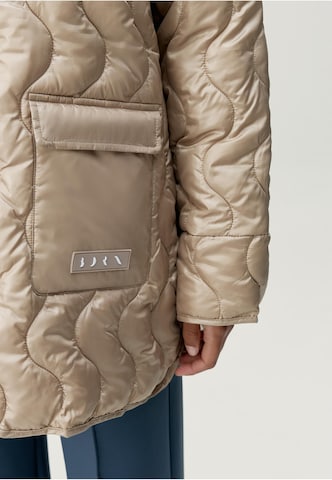 Veste mi-saison 'Yasu' Born Living Yoga en beige