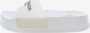 U.S. POLO ASSN. Beach & swim shoe in White: front