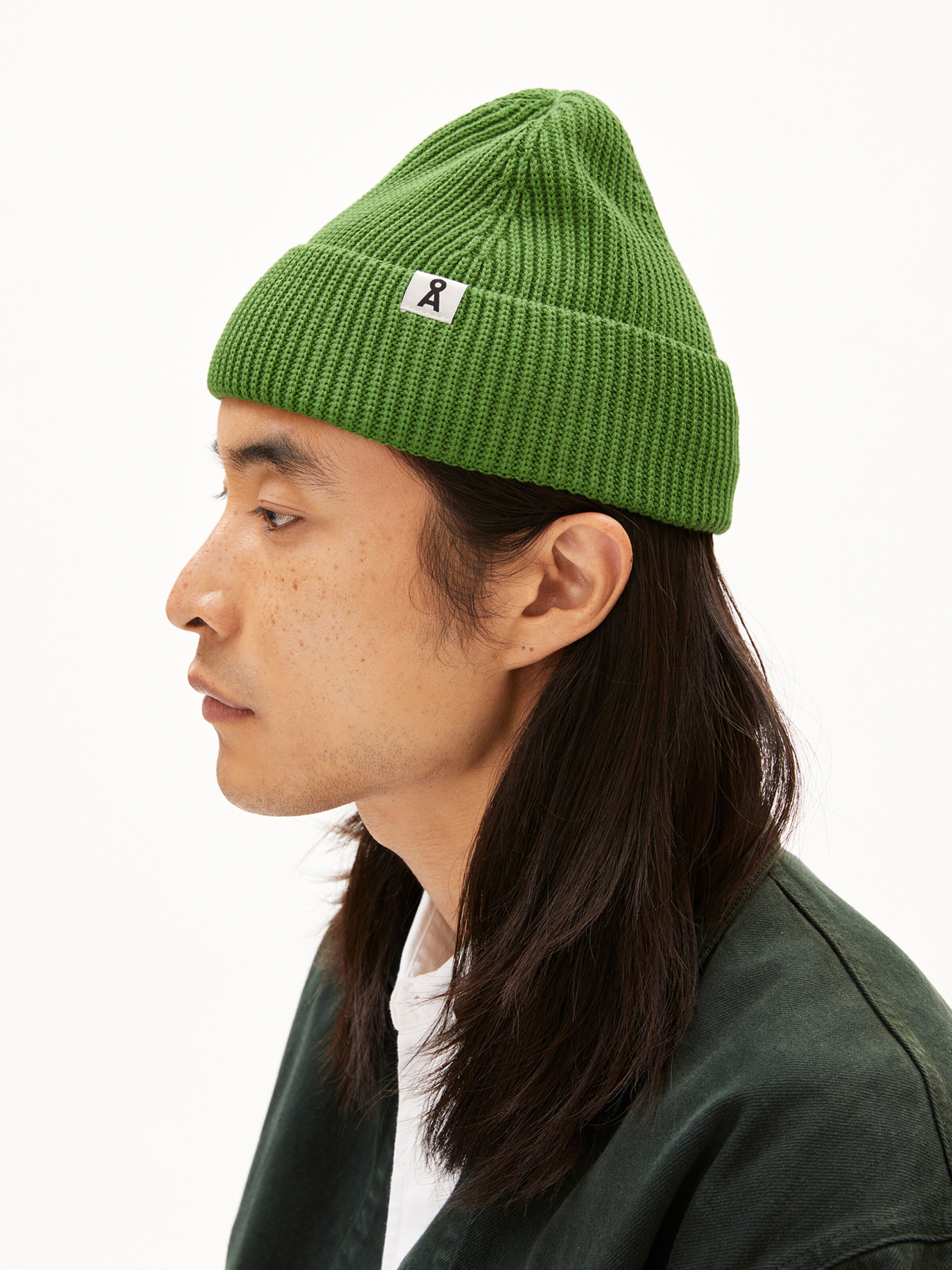 ARMEDANGELS Beanie 'NILDAAO' in Green: front