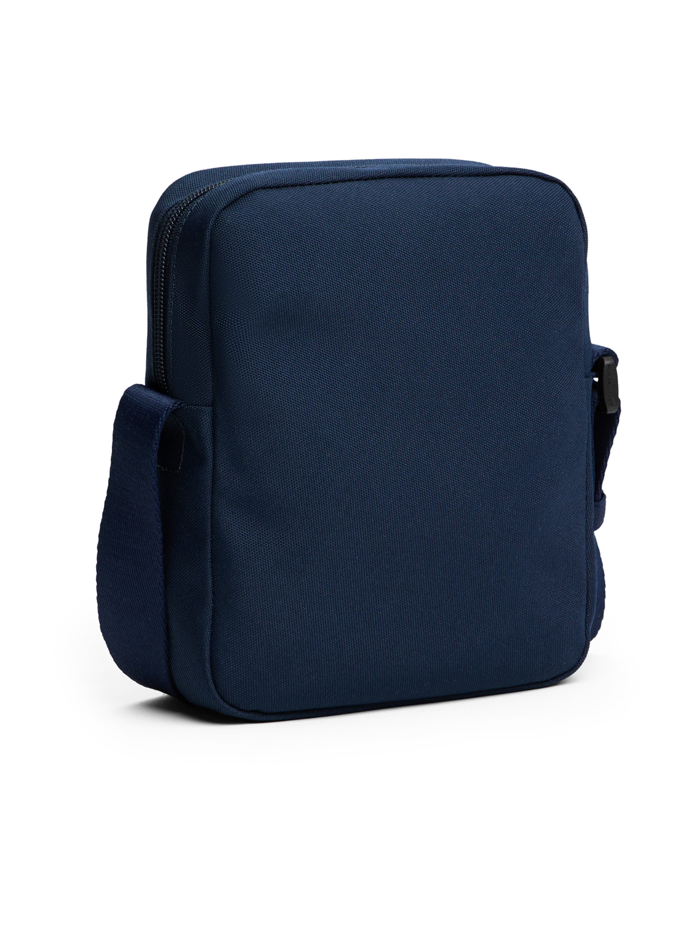 Tommy Jeans Umhängetasche 'ESS' in Blau