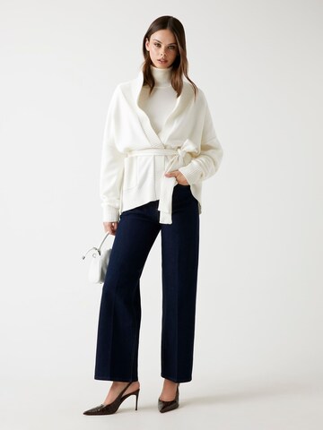 GUESS Knit Cardigan in White