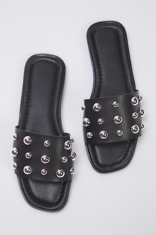 Trendyol - Zapatos abiertos en negro
