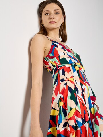 Robe Apricot en orange