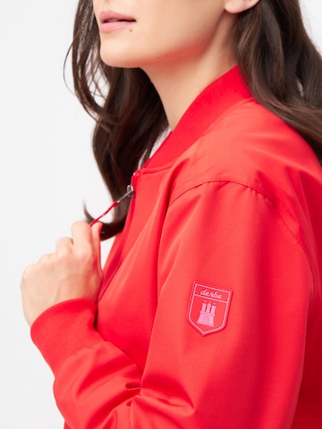 Derbe Between-Season Jacket in Red