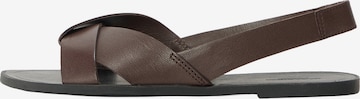 VAGABOND SHOEMAKERS Босоножки 'TIA 2.0' в Коричневый: спереди