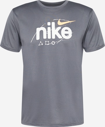 NIKE Functioneel shirt 'Wild Clash' in Grijs: voorkant