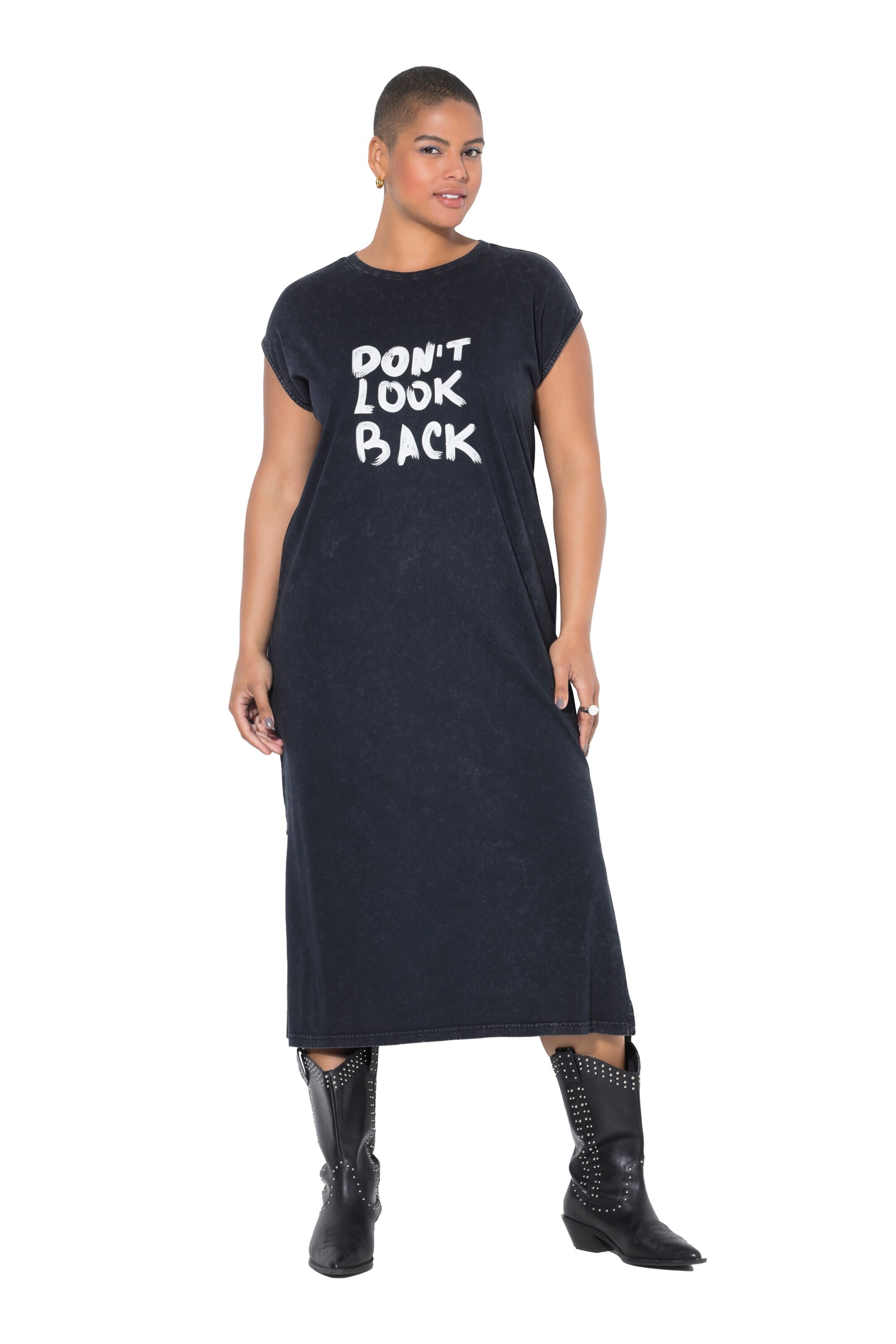 Studio Untold Dress in Black: front