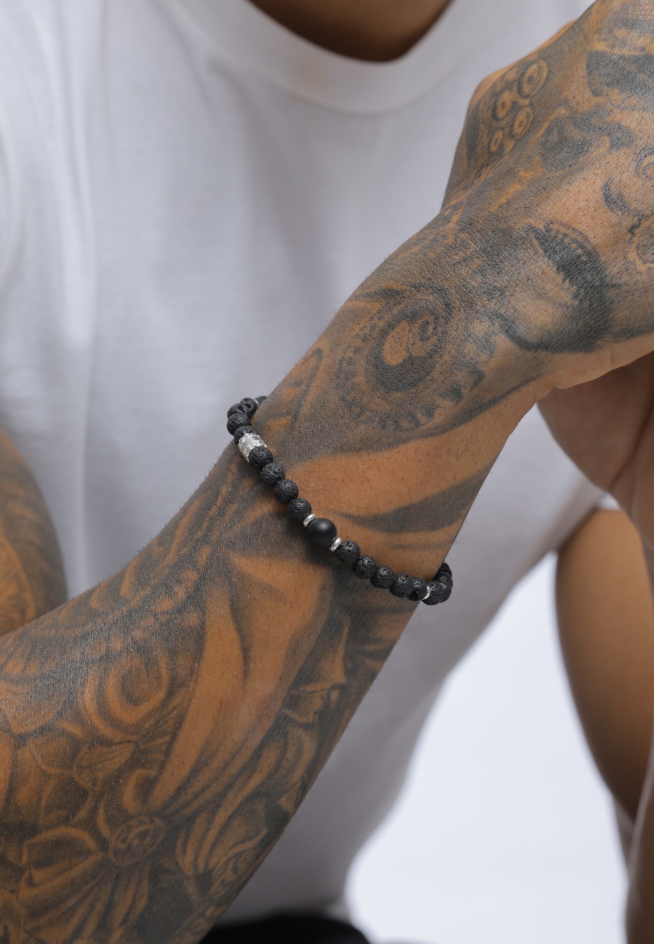 Bracelet 'Onyx' KUZZOI en noir : devant