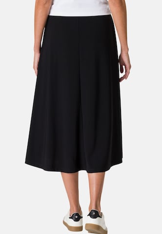 zero Skirt in Black