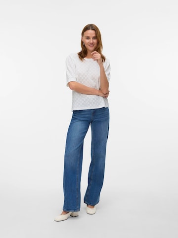 VERO MODA - Camiseta 'VMFlower' en blanco