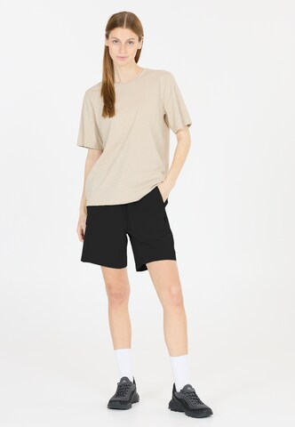 Whistler Regular Shorts 'Trek' in Schwarz