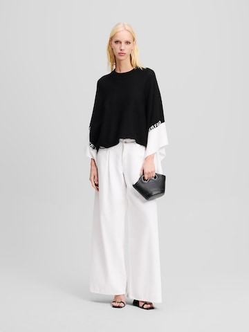 Karl Lagerfeld Cape in Zwart