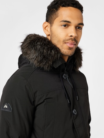 Parka invernale 'New Rookie' di Superdry in nero