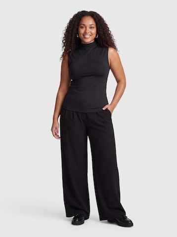 everly® Top in Zwart