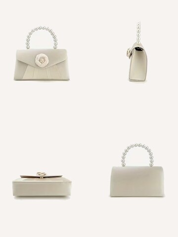 Tomshop24-7 Handbag 'Kamelie' in Beige