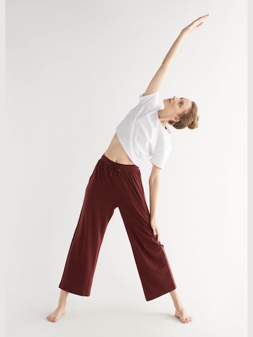 True North Wide leg Pants 'Weite Hose' in Red