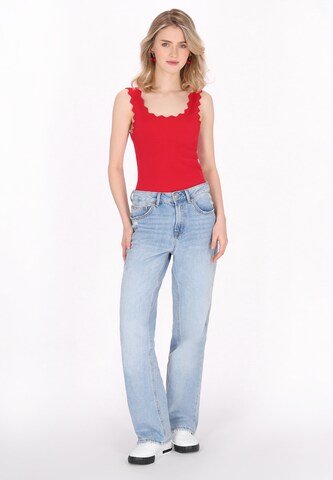 MYMO Knitted Top in Red