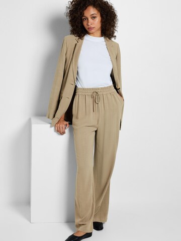 SELECTED FEMME Loose fit Trousers 'Viva-Gulia' in Brown