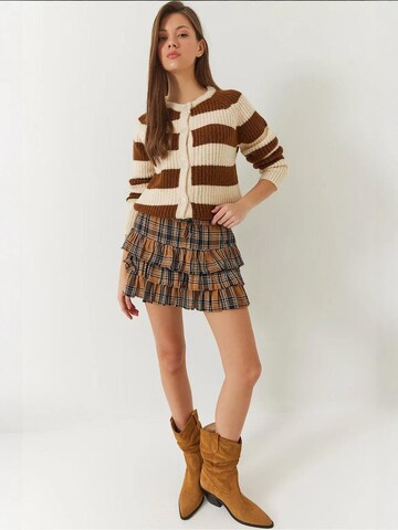 Cardigan Bianco Lucci en beige