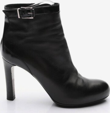 Tod's Dress Boots in 36 in Black: front
